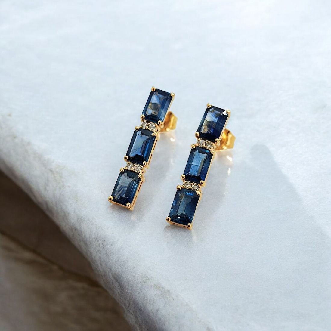 Aros de piedras preciosas