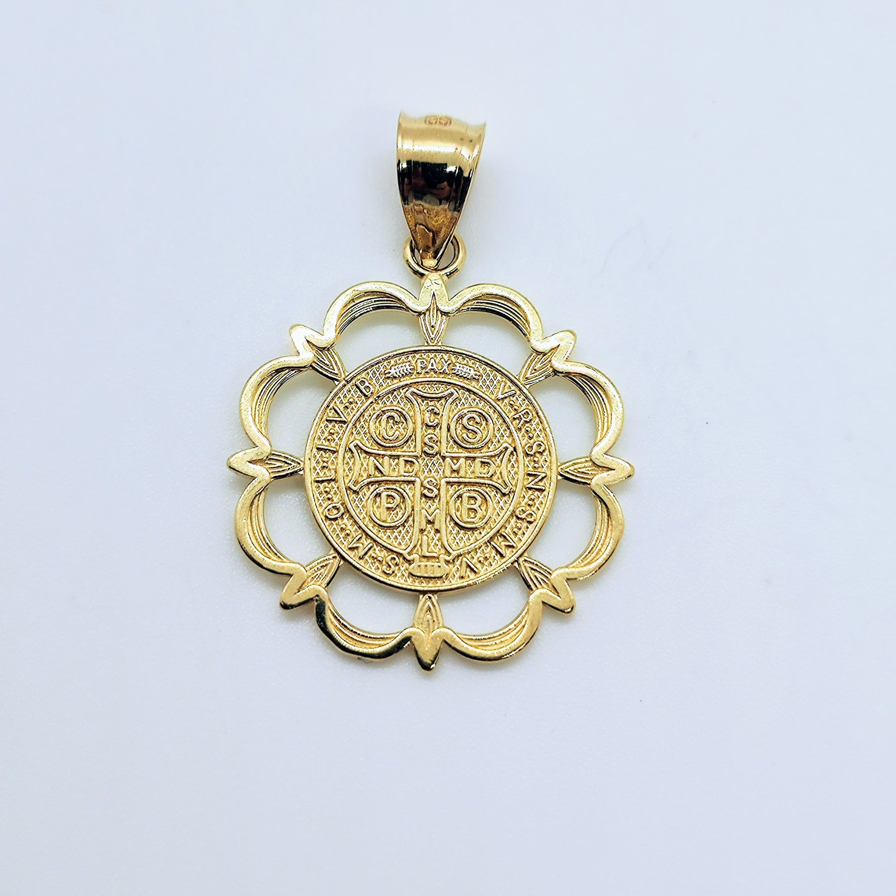 Medalla Cristo Oro Amarillo 2,4gr