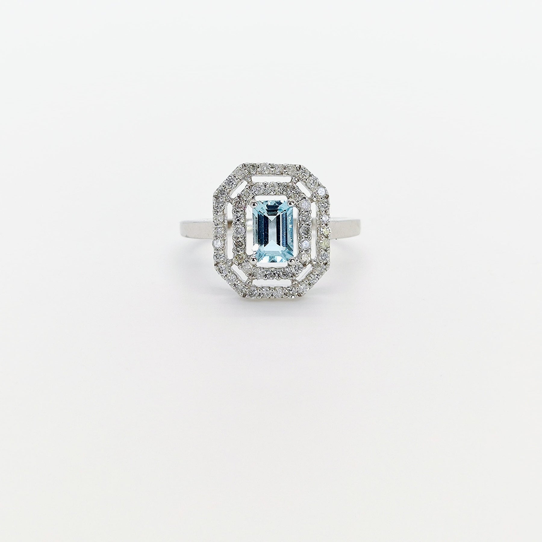 Anillo Aguamarina rectangular doble corrida de Brillantes Oro Blanco 18K