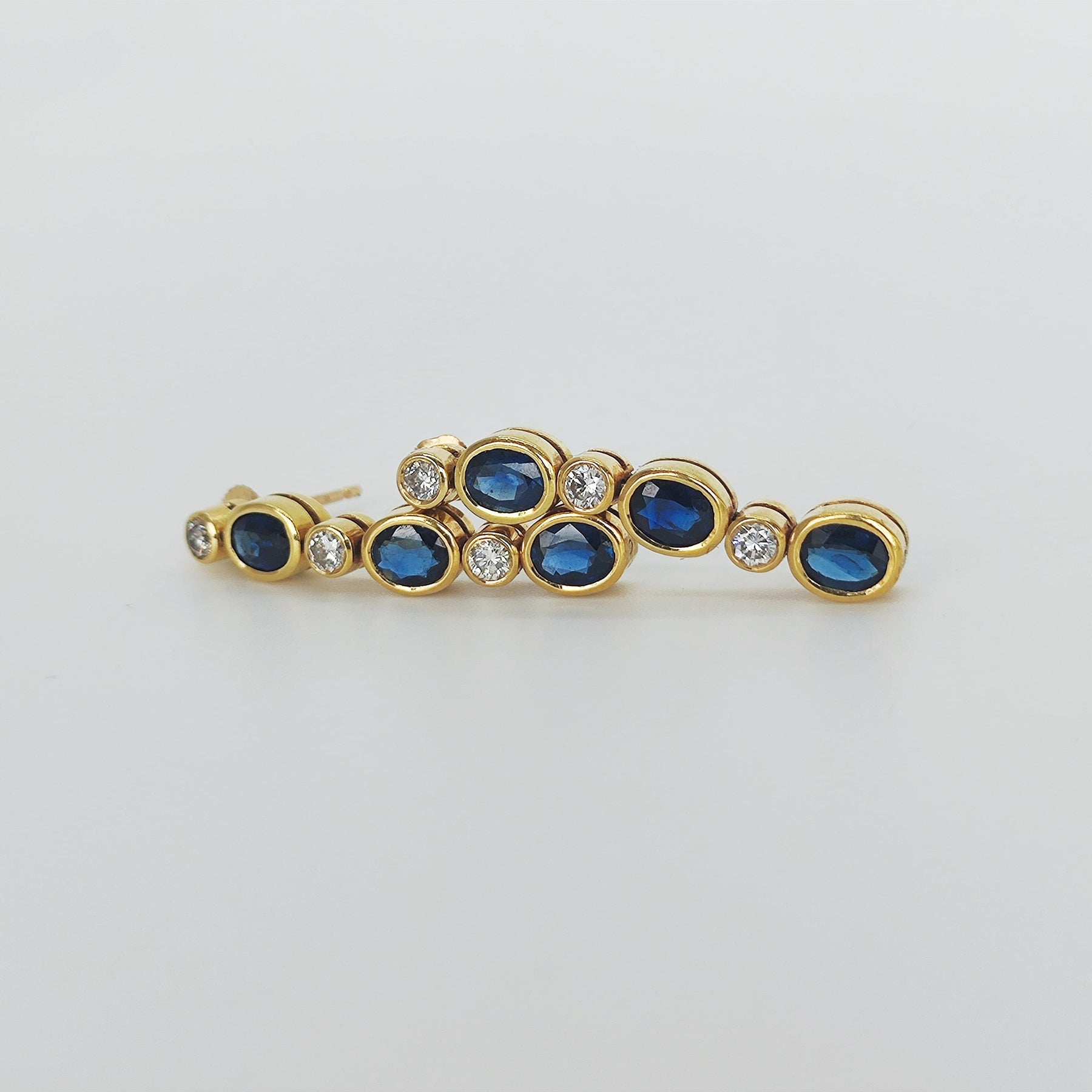 Aros Colgantes Zafiros y Brillantes Oro Amarillo