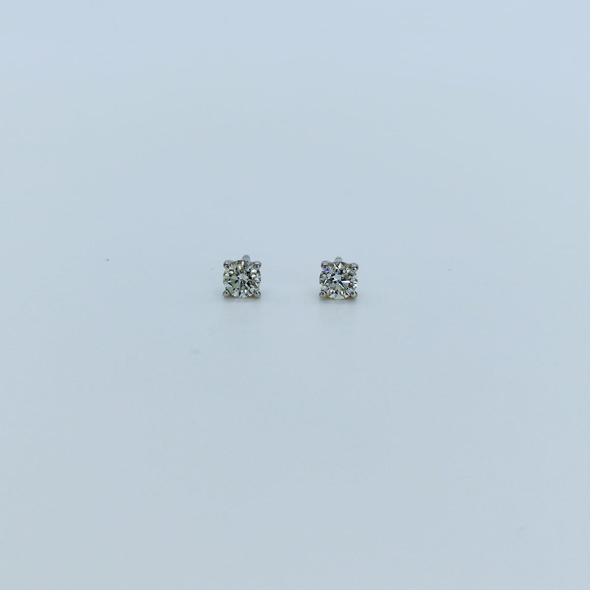 Aros Punto de Luz Oro Blanco 18K 0,20Ct