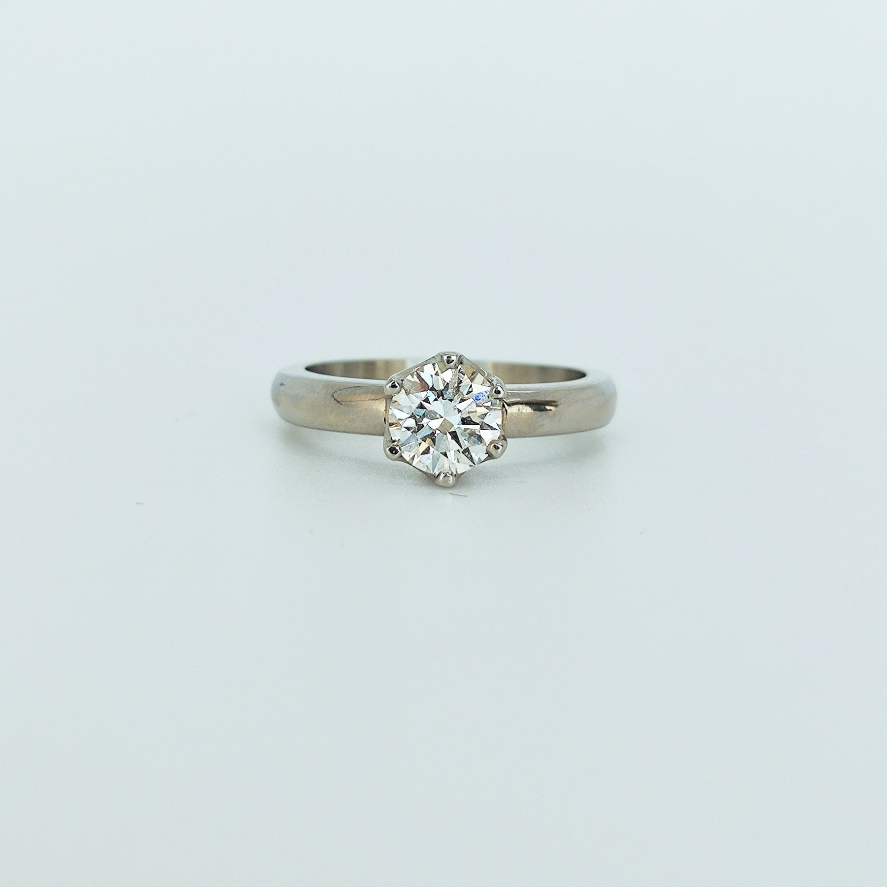 Anillo Platino Solitario Corona 0,73 Carat