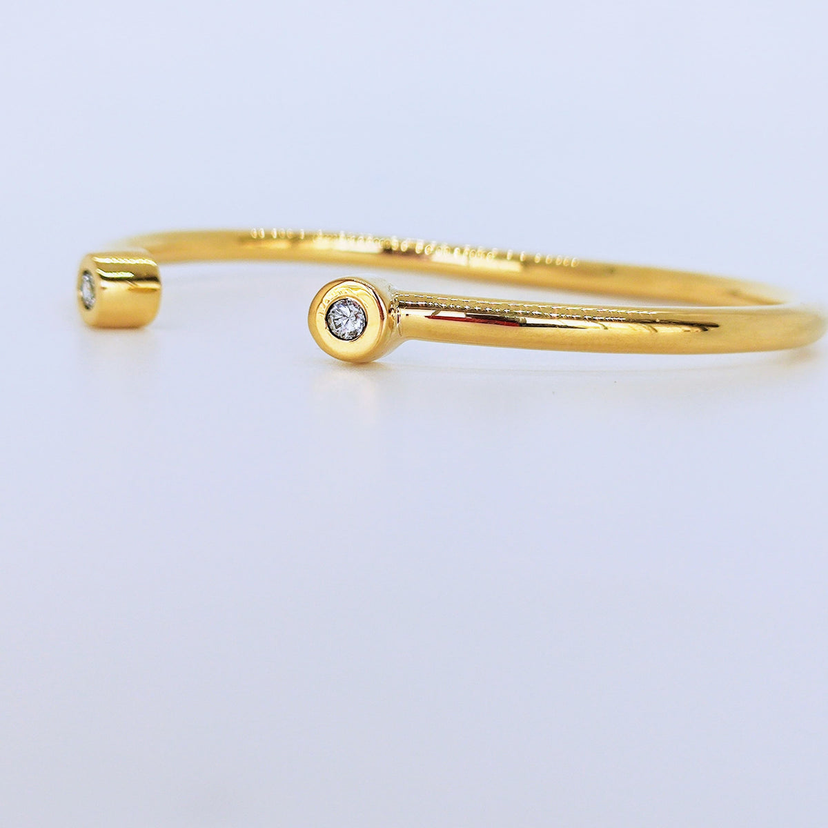 Pulsera Maciza Oro Amarillo 18K Y Brillantes 20 Puntos 8gr
