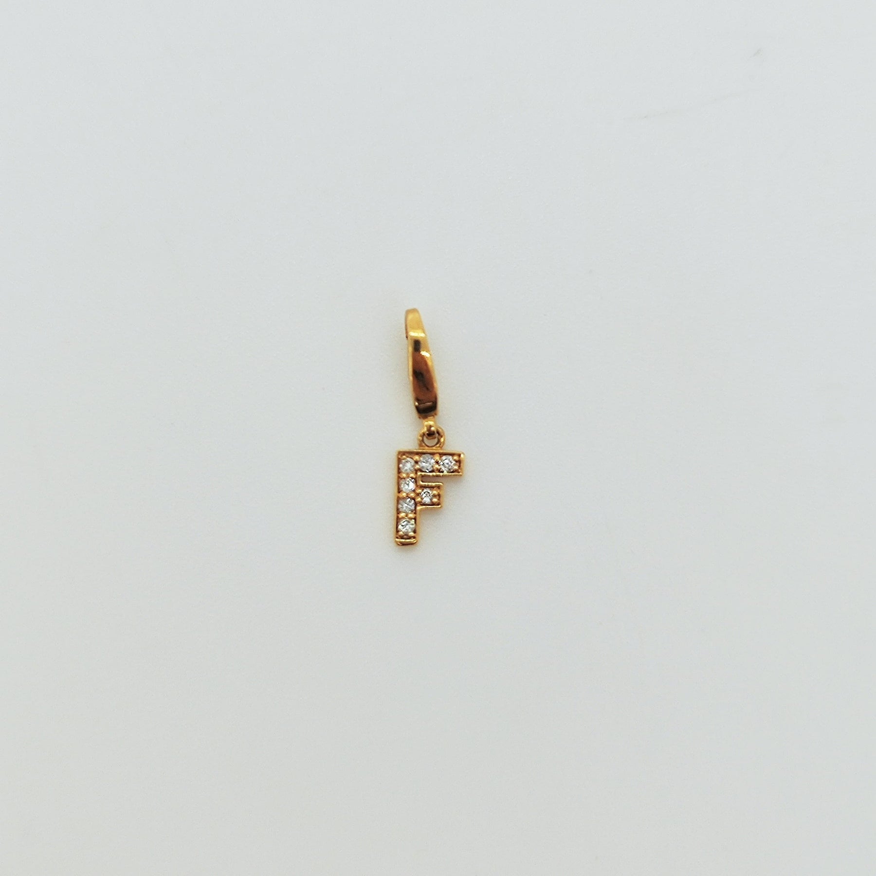 Charm Letra F Oro Amarillo Y Brillantes