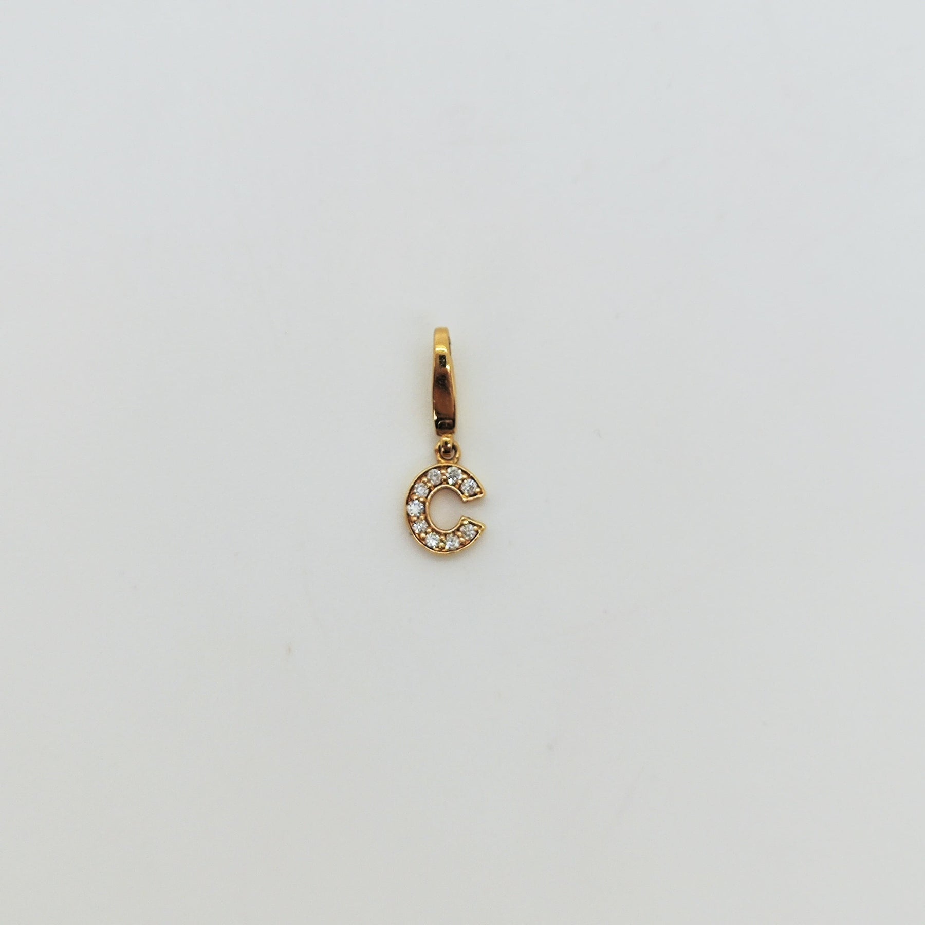Charm Letra C Oro Amarillo Y Brillantes