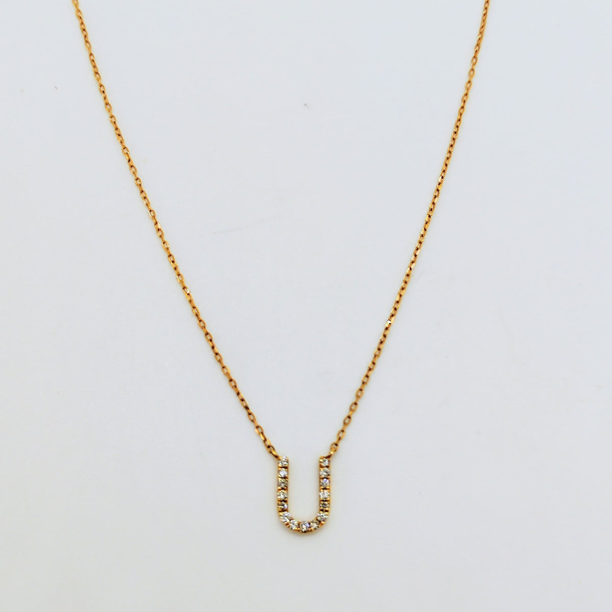 Collar Letra "U" Oro Amarillo 18 Kilates Y Diamantes