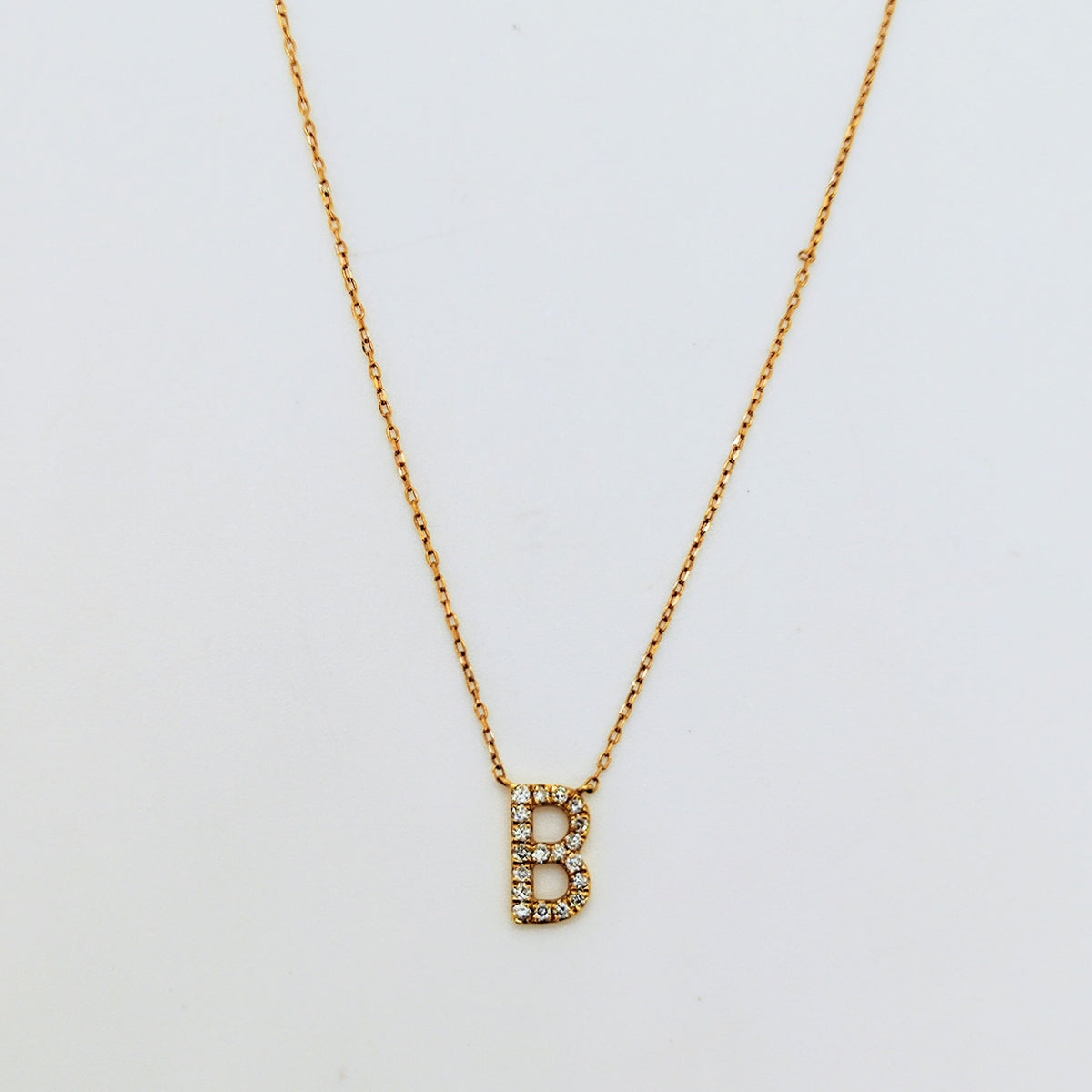 Collar Letra "B" Oro Amarillo 18K Y Brillantes