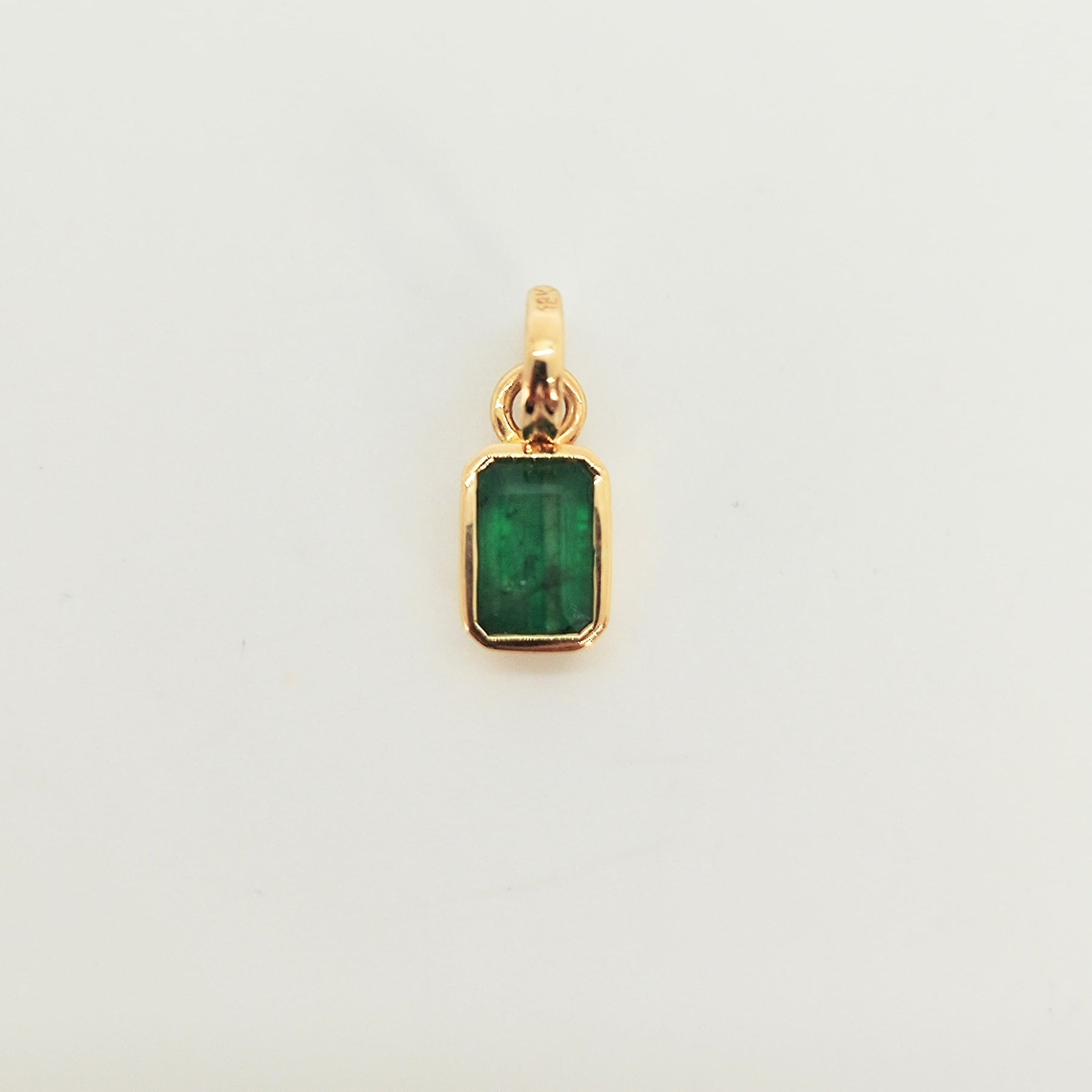 Colgante Esmeralda Oro Amarillo 18K