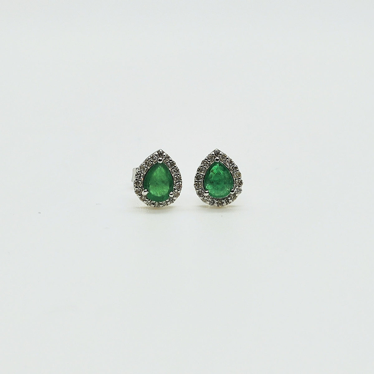 Aros Gota Esmeralda y Brillantes