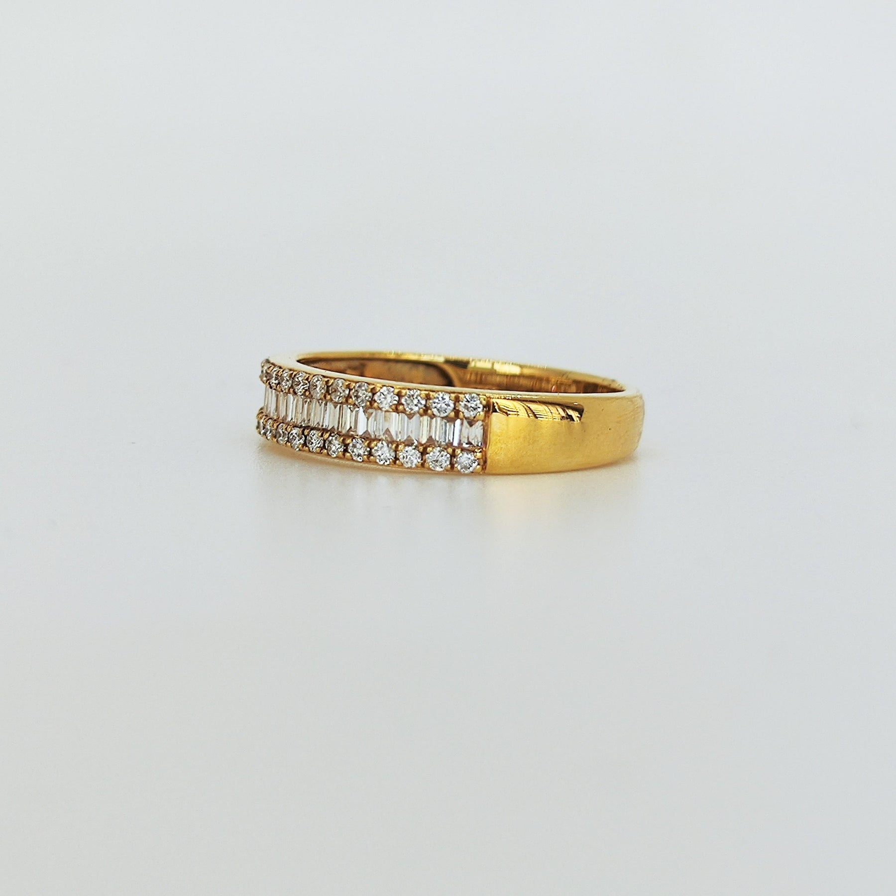 Cintillo Brillantes Baguette Oro Amarillo 18K