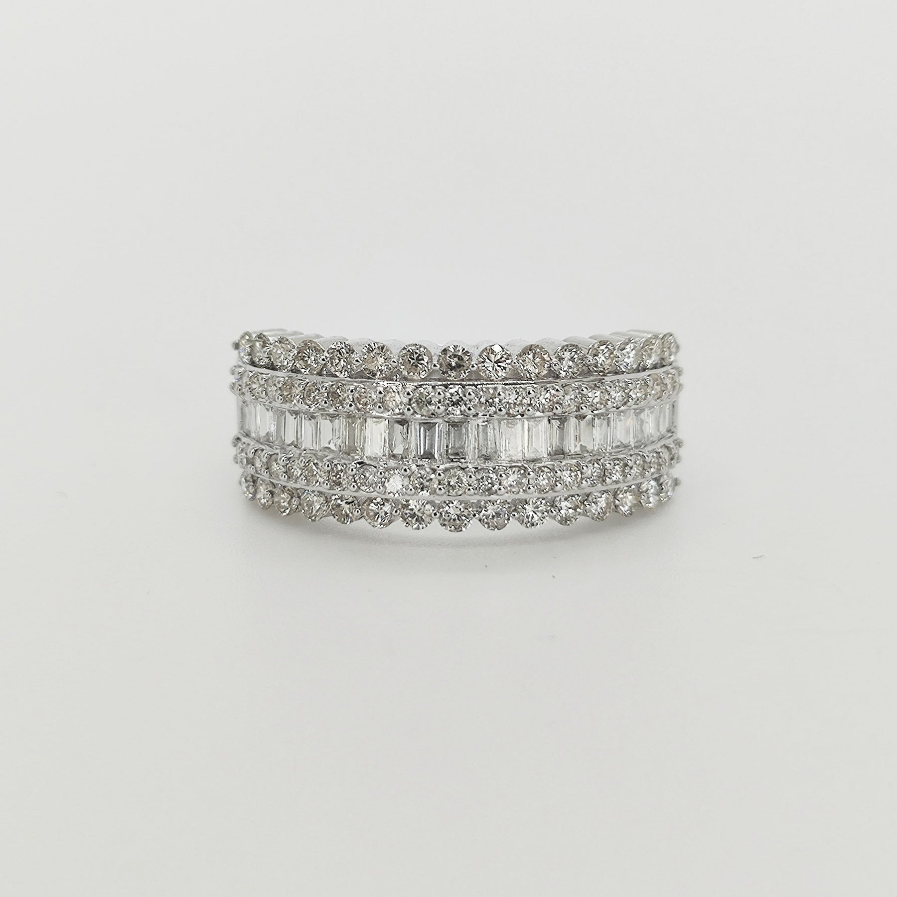 Maxi Anillo Corona Baguette Oro Blanco