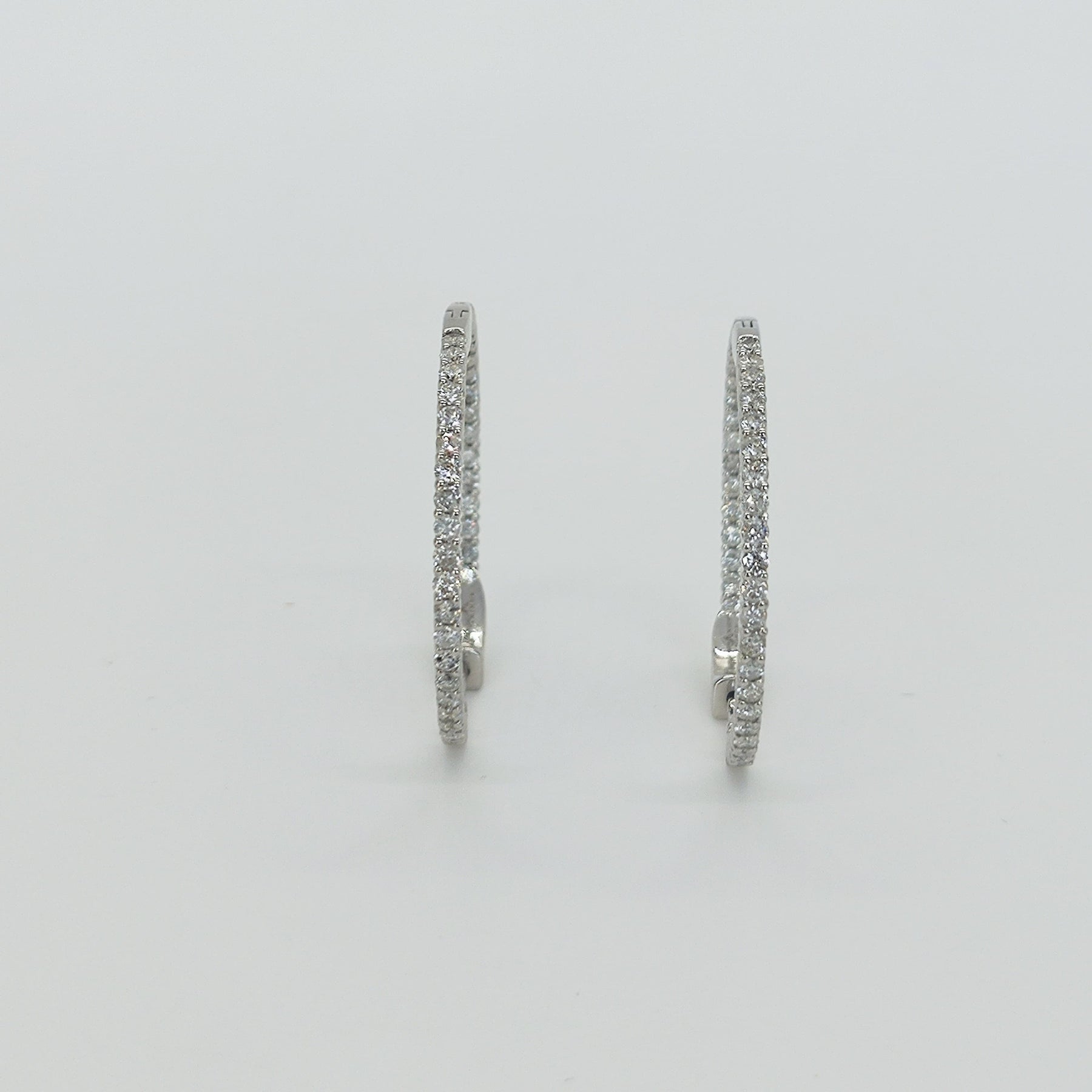 Argollas Doble Diamantes Externos e Internos Oro Blanco 1,38 Carat