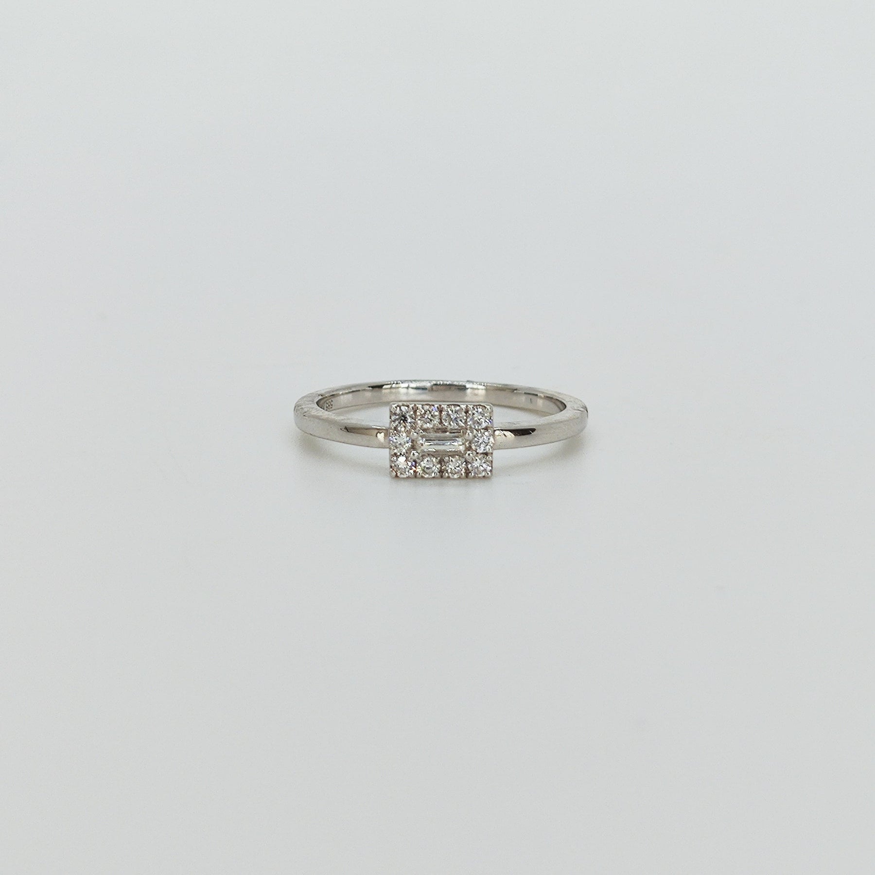 Anillo Oro Blanco Rectangular Diamante Baguette