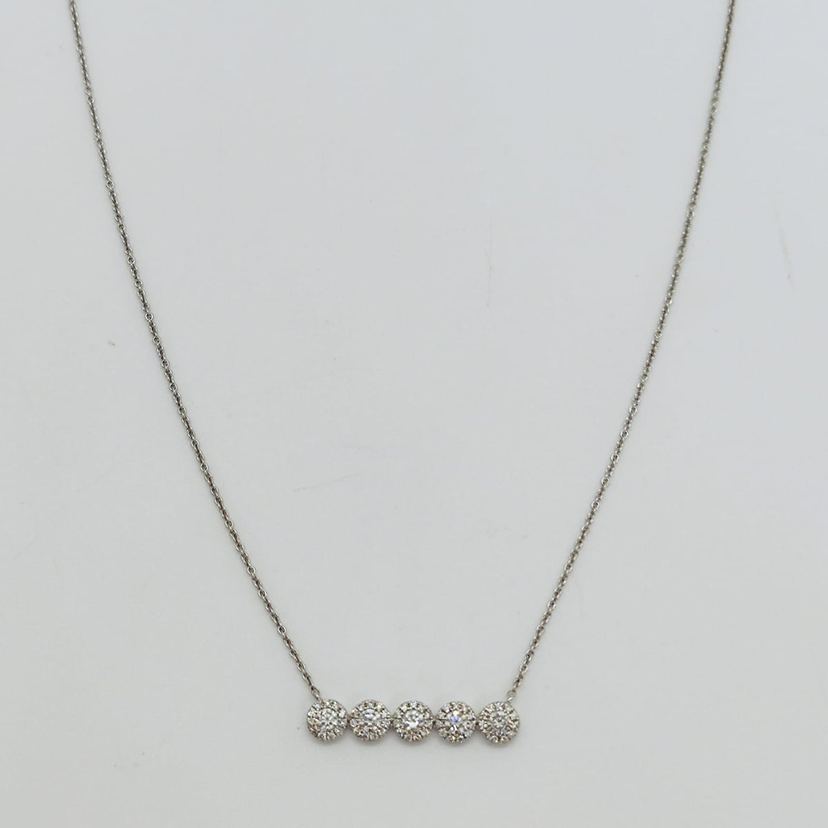 Collar Eslabones Circulares Con Diamantes Oro Blanco 18K