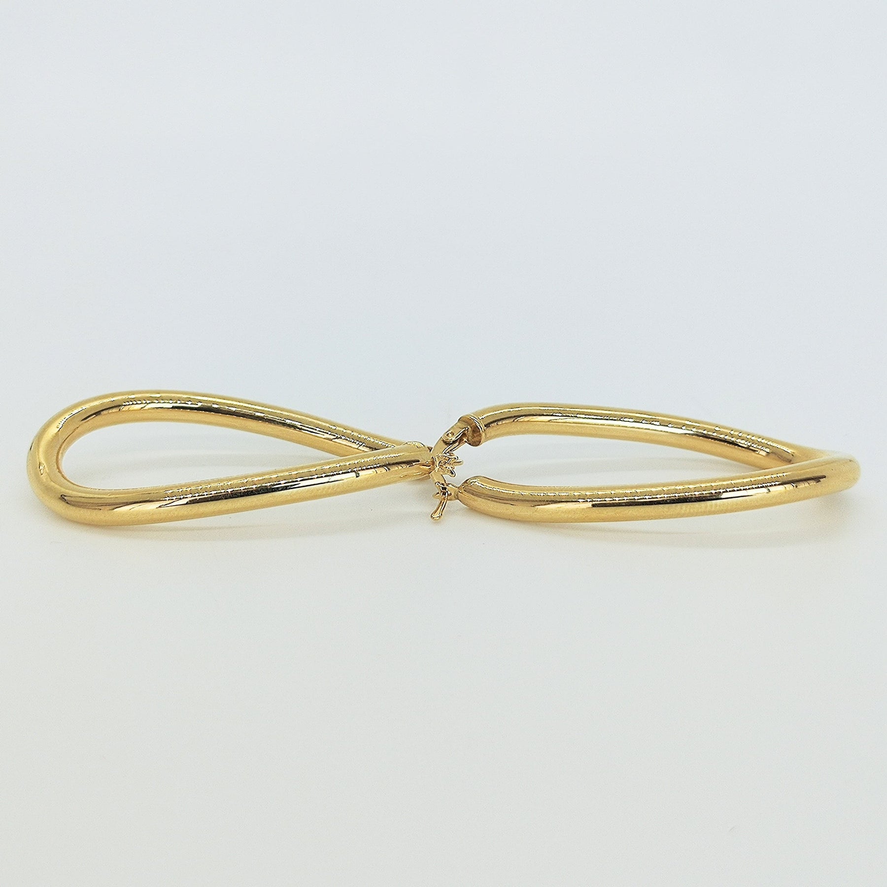 Argollas Oval Curvas Oro Amarillo