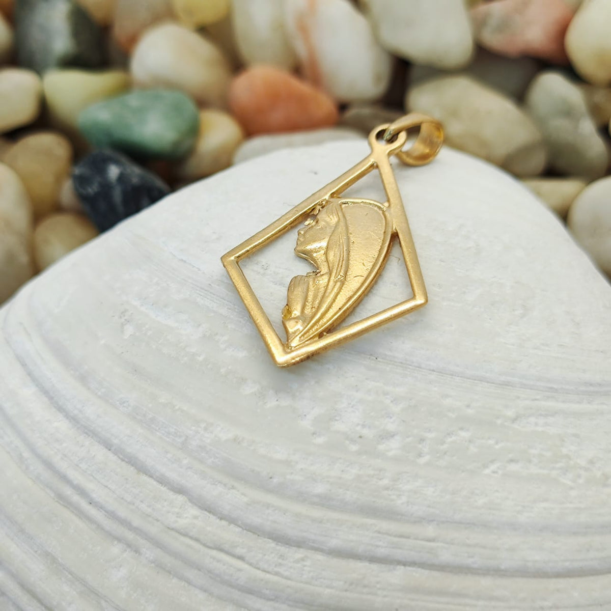 Medalla Virgen Niña Oro Amarillo