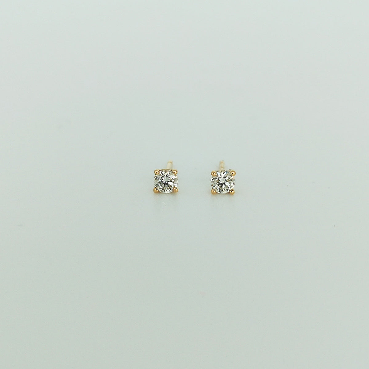 Aros Punto de Luz Oro Amarillo 18K 0,30Ct