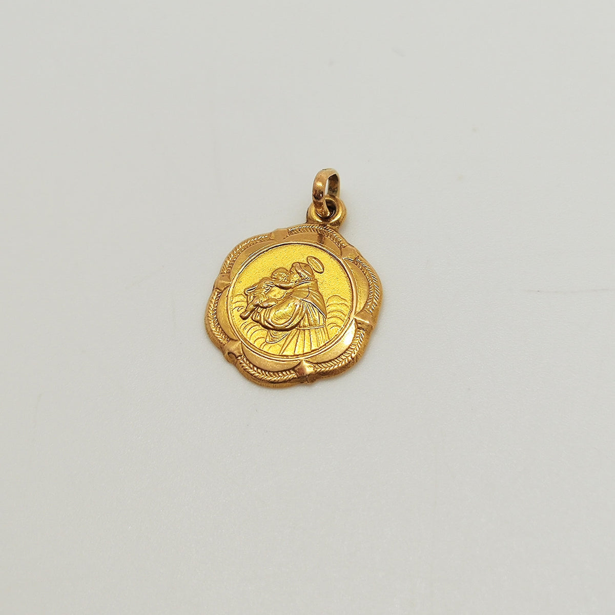 Medalla San Antonio De Pauda Oro Amarillo 18K
