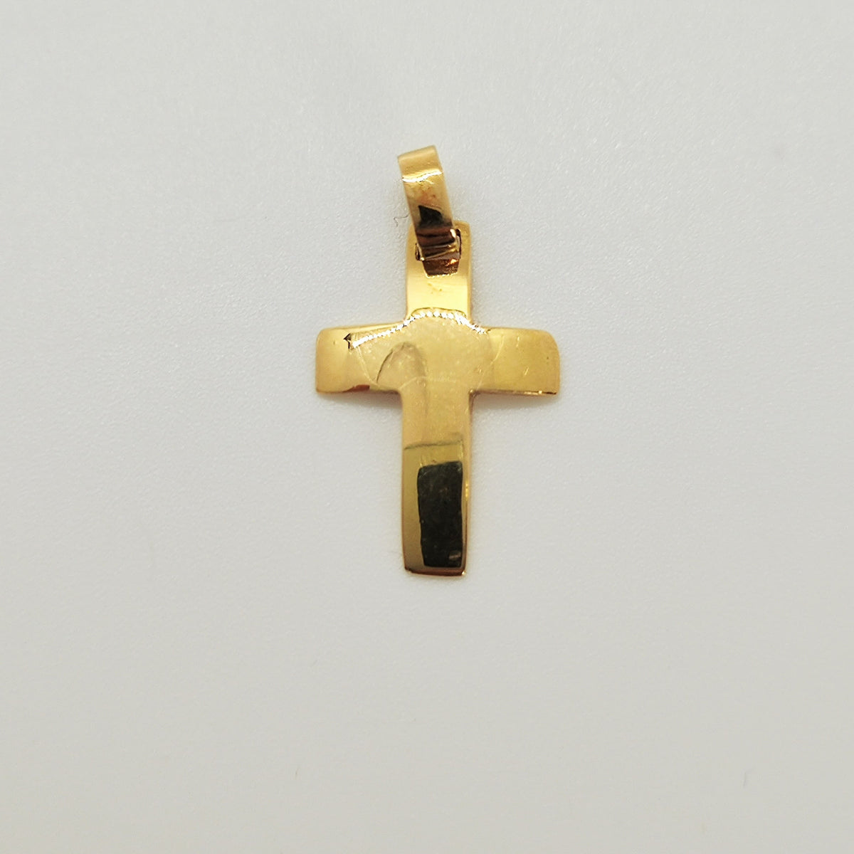 Cruz Oro Amarillo 18K