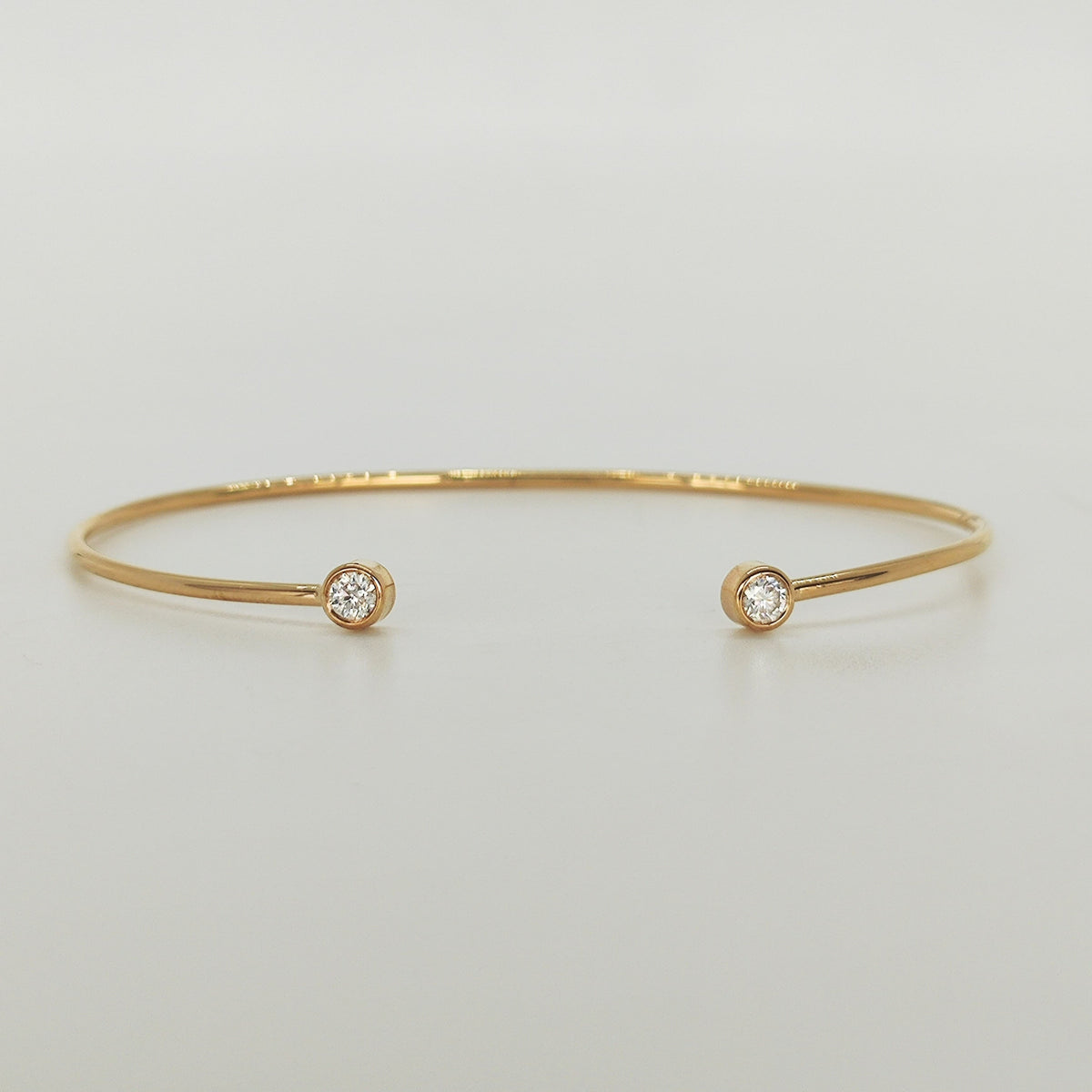 Esclava Oro Amarillo 18K Brillantes Botón