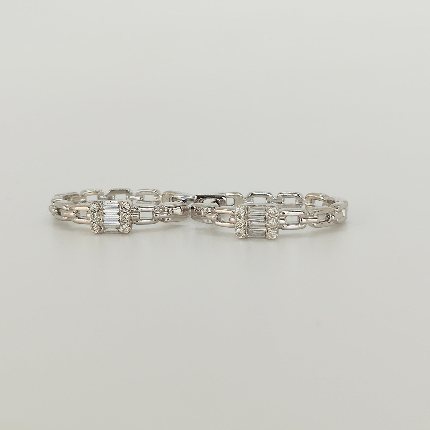 Aros Cadena Oro Blanco Diamantes Baguette
