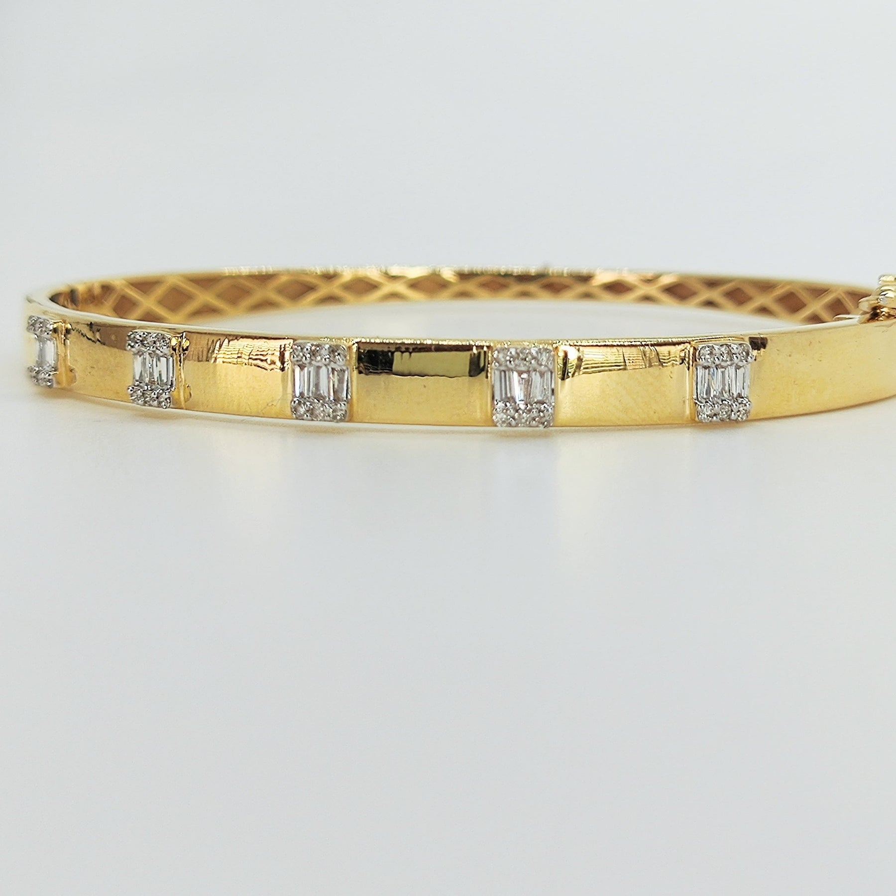Esclava Oro Amarillo Diamantes Baguette