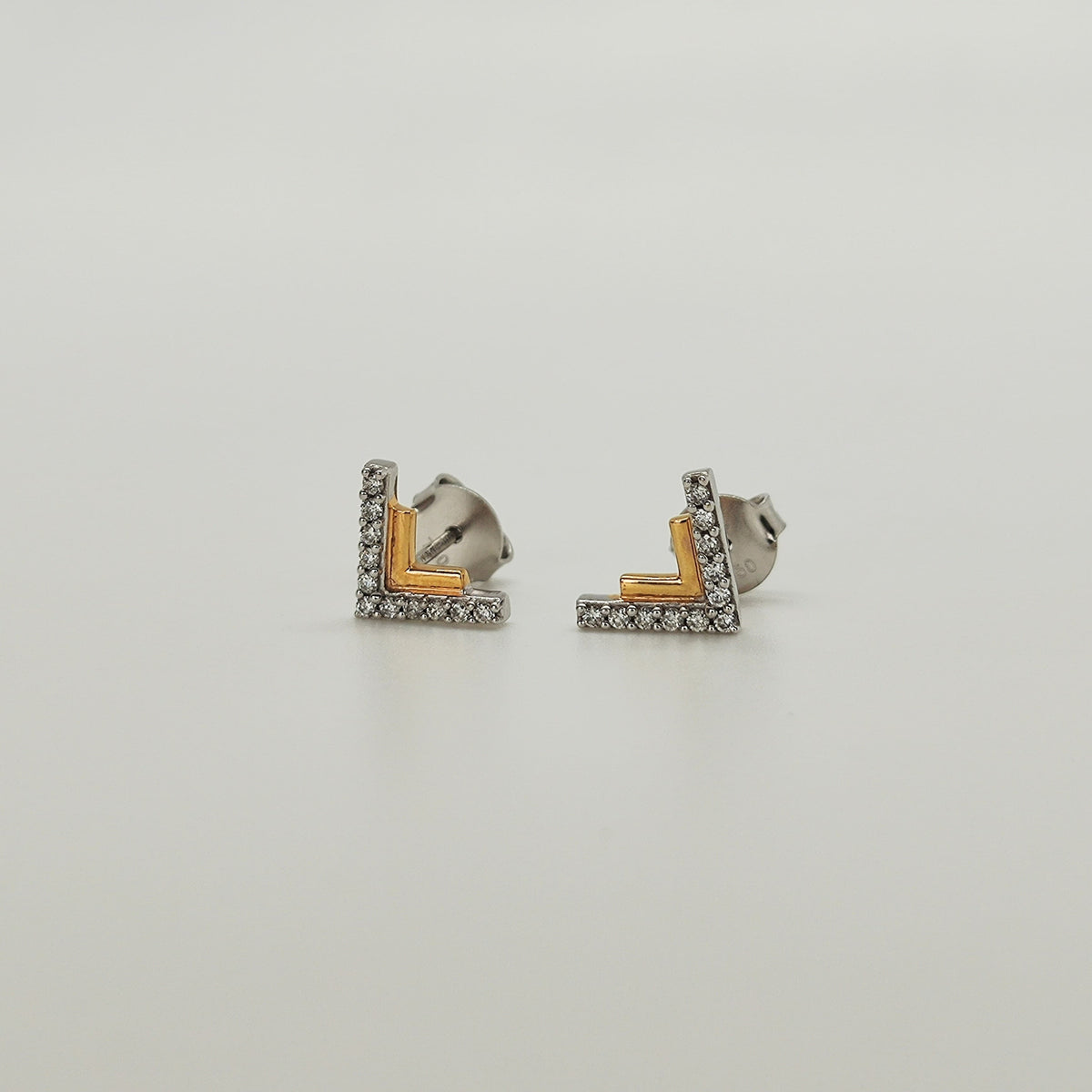 Aros Bicolor V de Diamantes 18K