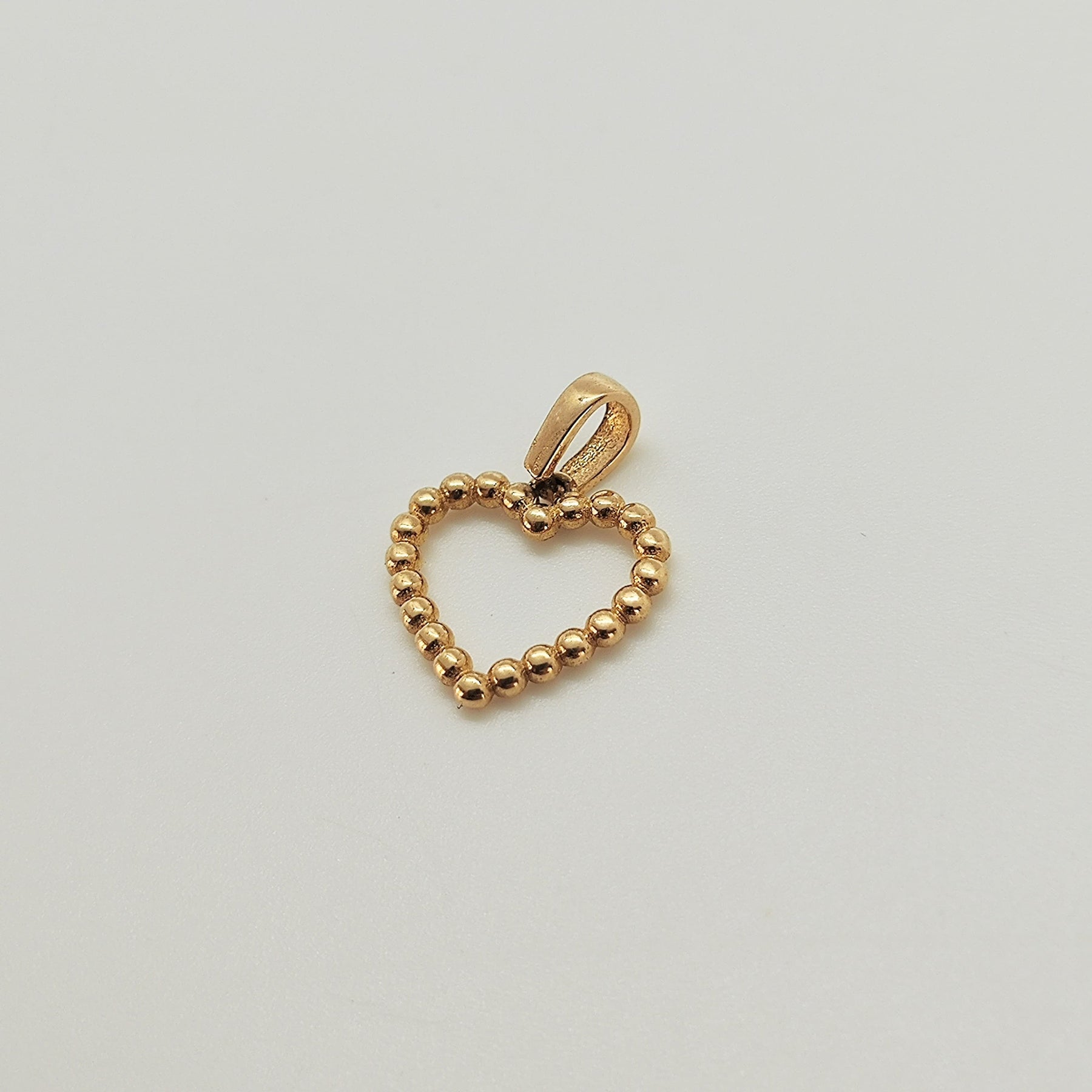 Colgante Corazón Bolitas Oro Amarillo