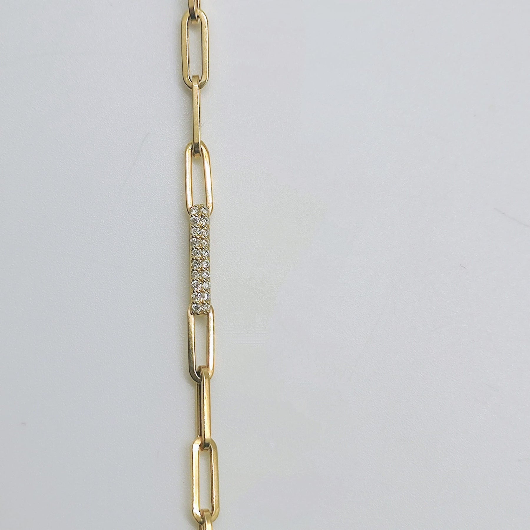 Pulsera Paperclip Oro Amarillo 18K Brillantes