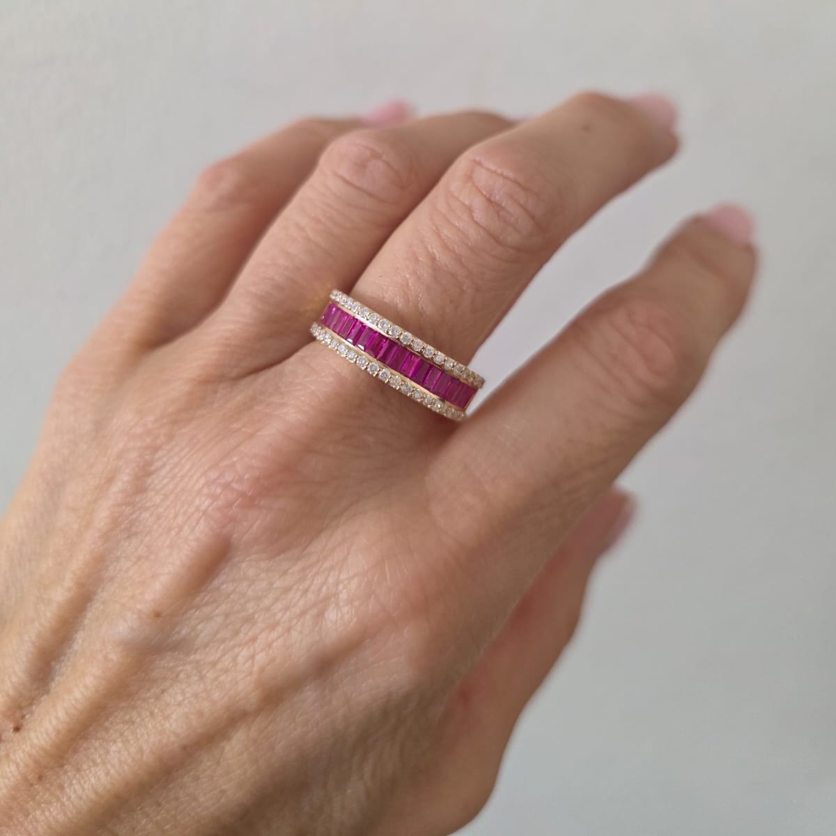 Anillo Rubíes Baguette Y Brillantes Oro Amarillo 18K
