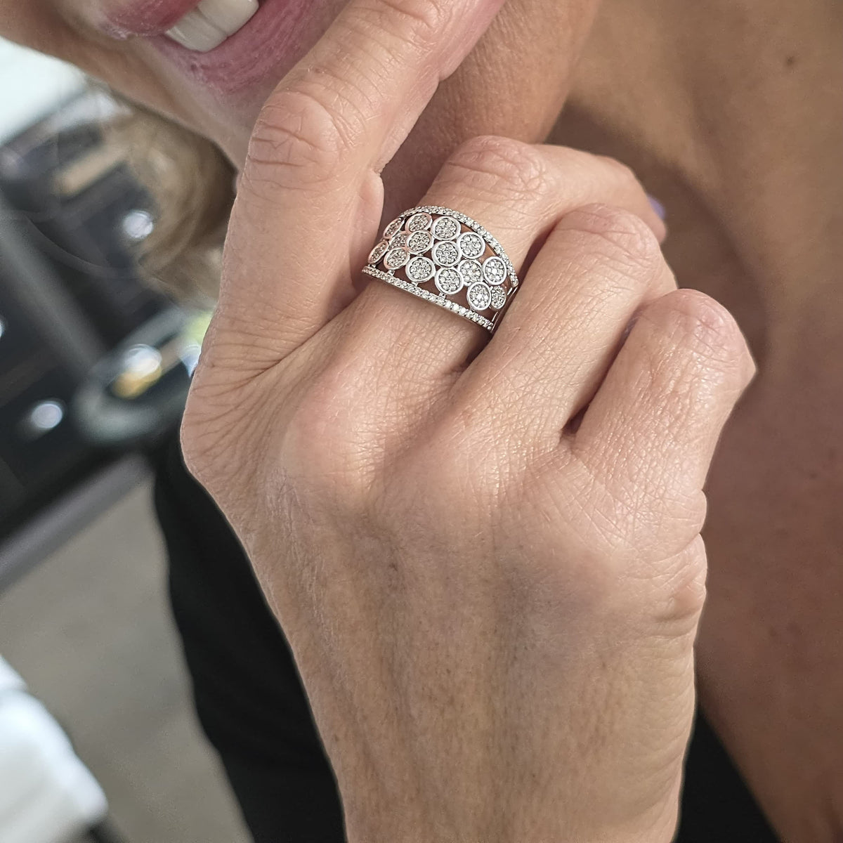 Maxi Anillo Circulos De Brillantes Oro Blanco