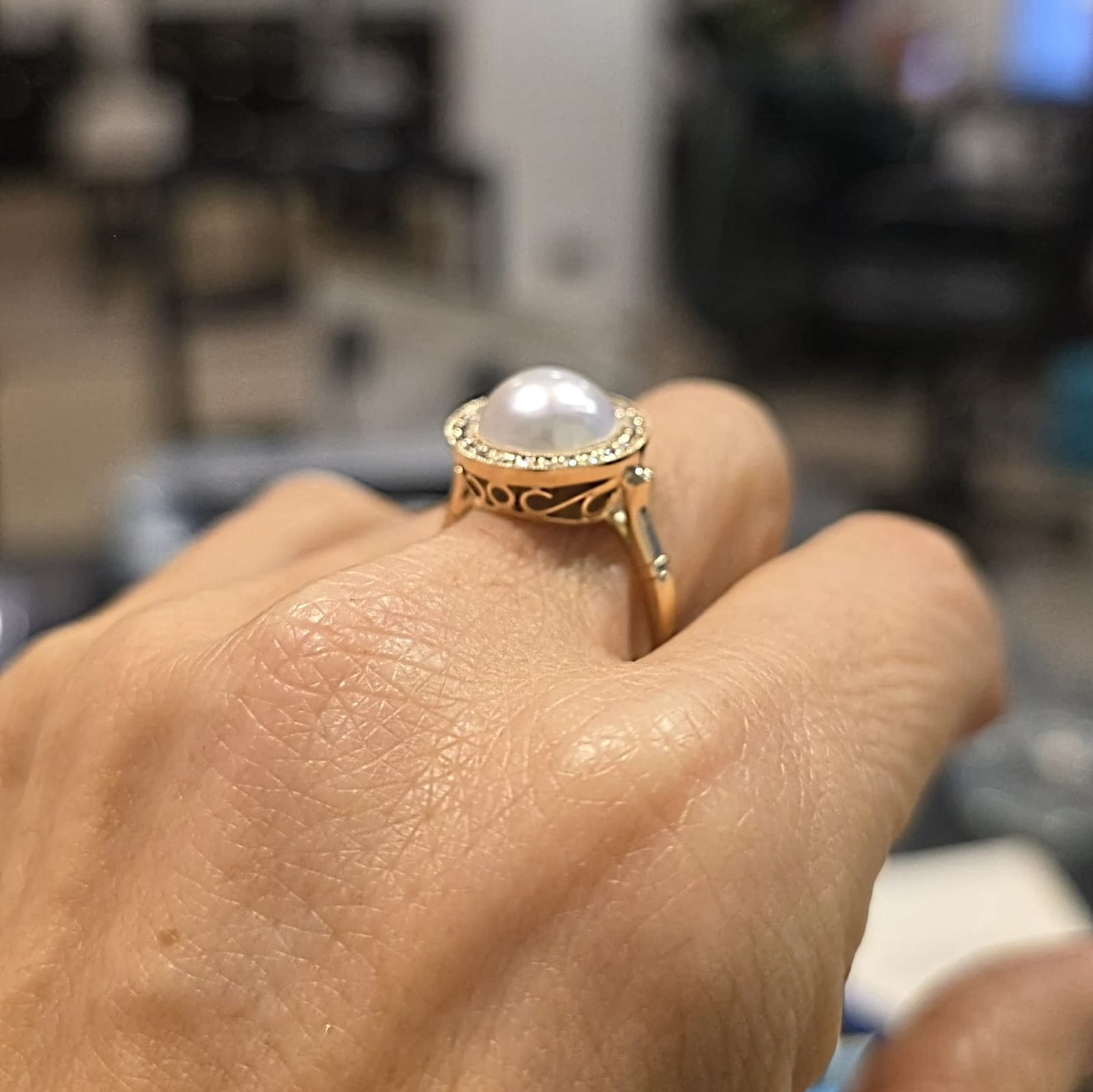 Anillo Gran Perla Acoya Oro Amarillo 18K Y Brillantes