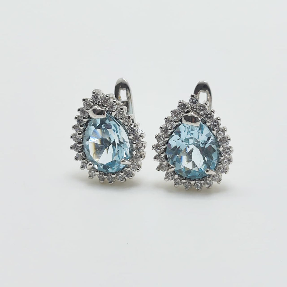 Aros Gota De Topacio 4 Quilates Plata Rodinada