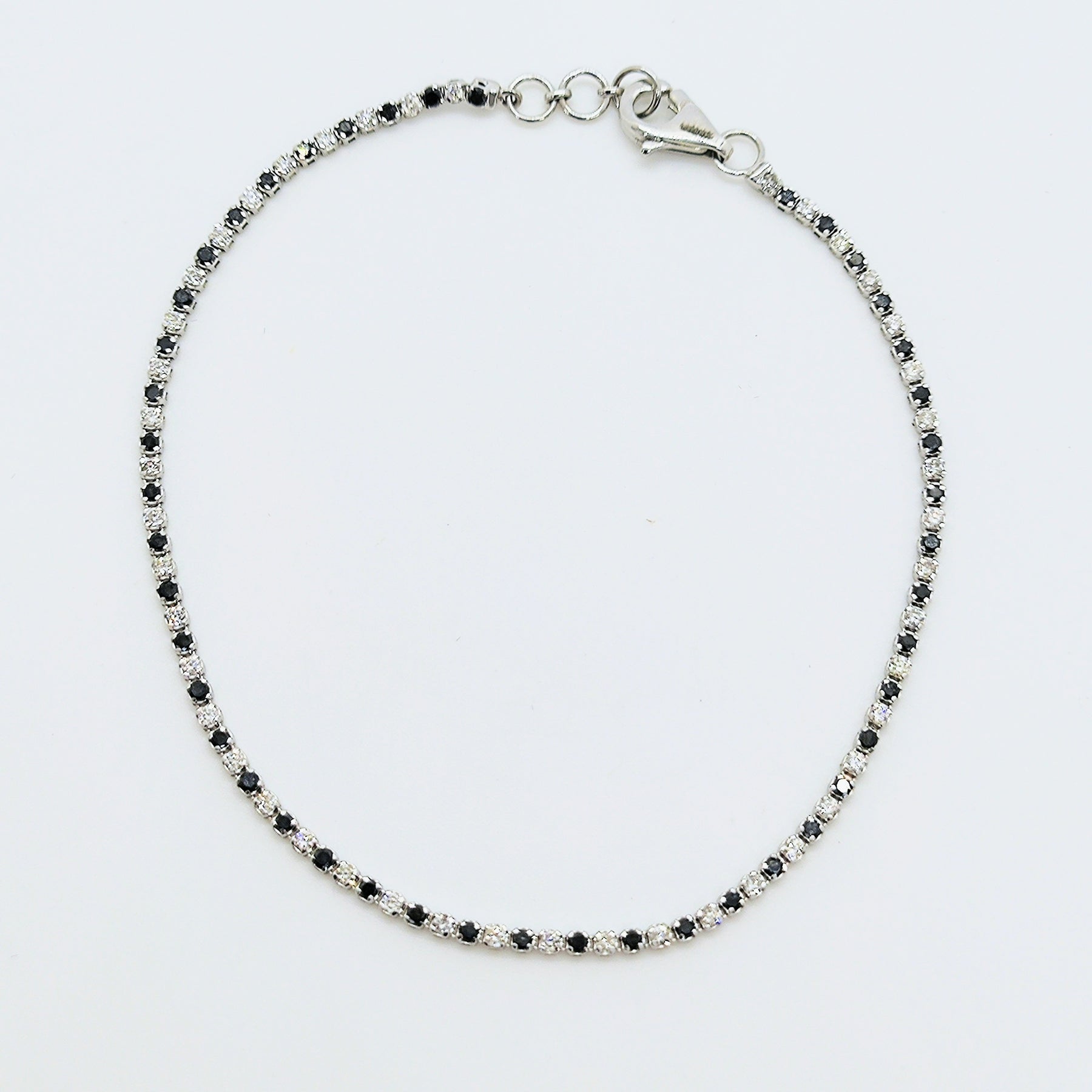 Pulsera Tennise Oro Blanco 18K Brillantes Blancos Y Negros