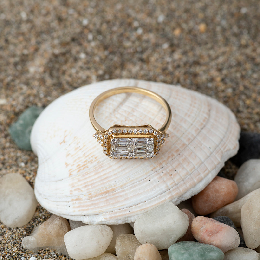 Anillo Placa Baguette Oro Amarillo 18K