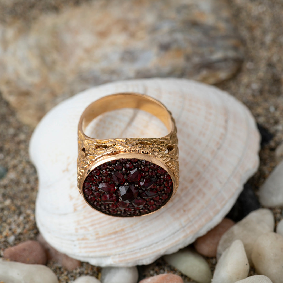 Anillo Oro Amarillo 18K Victoriano Francés