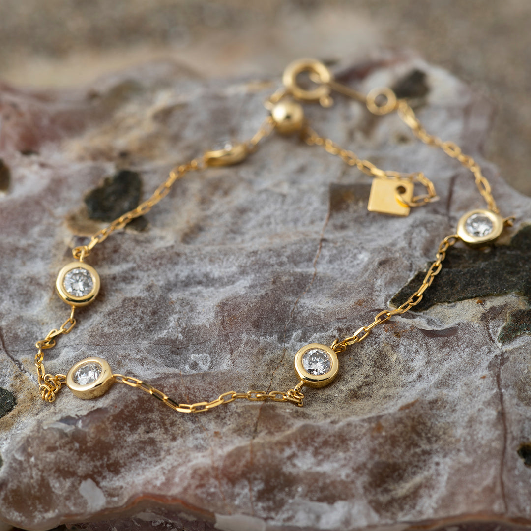 Pulsera Oro Amarillo Brillante 52 Puntos Engaste Botón