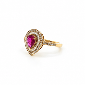 Anillo Rubí Mozambique Corte Pera