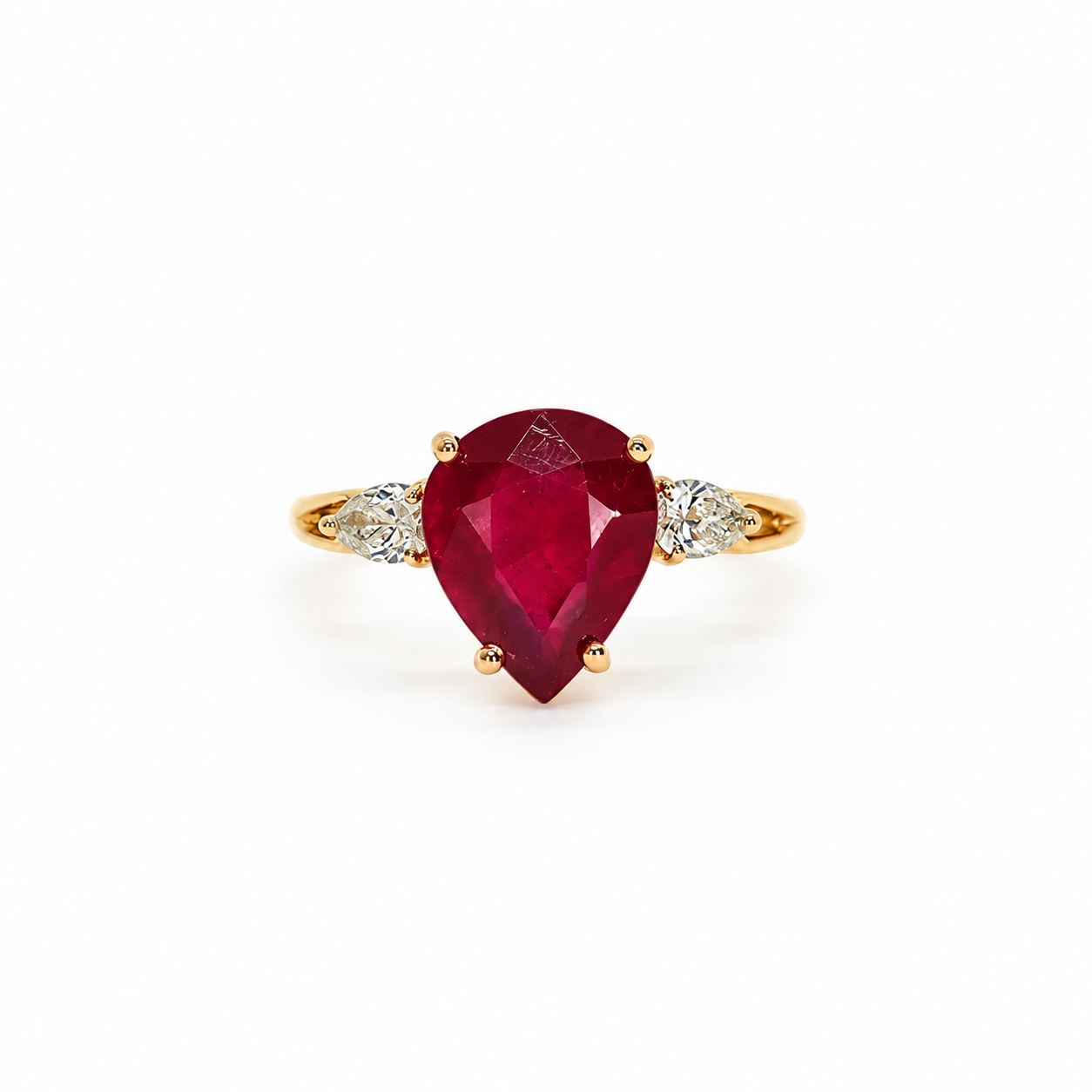 Anillo Rubí Corte Pera