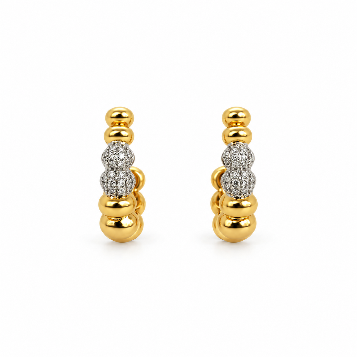 Aros Bolita Oro Amarillo 18K y Brillantes