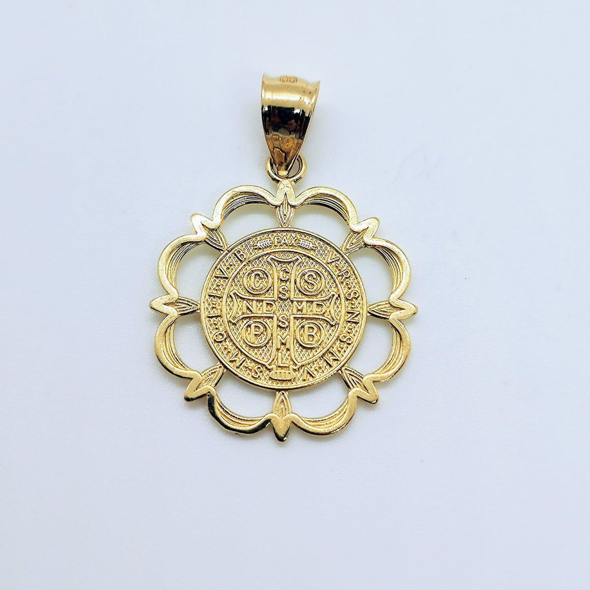 Medalla Cristo Oro Amarillo 2,4gr