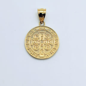 Medalla Cristo Oro Amarillo y Oro Blanco 2g