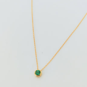 Punto De Luz Esmeralda Oro Amarillo 18K