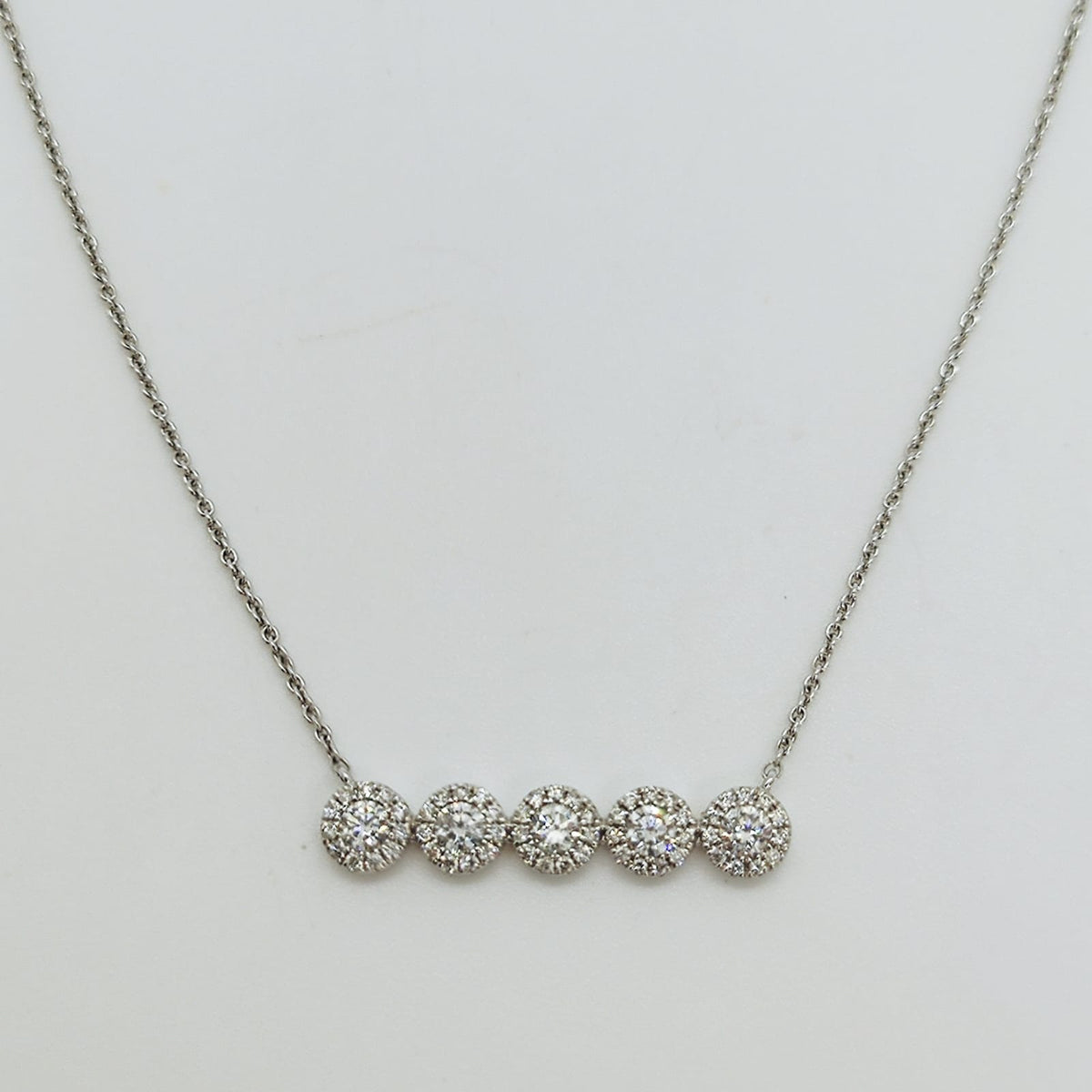 Collar Eslabones Circulares con Diamantes Oro Blanco 18K