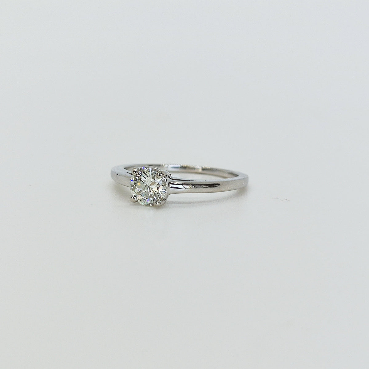 Solitario Oro Blanco 18K Diamante 0,50Ct