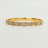 Esclava Textura Oro Amarillo 18K y Brillantes