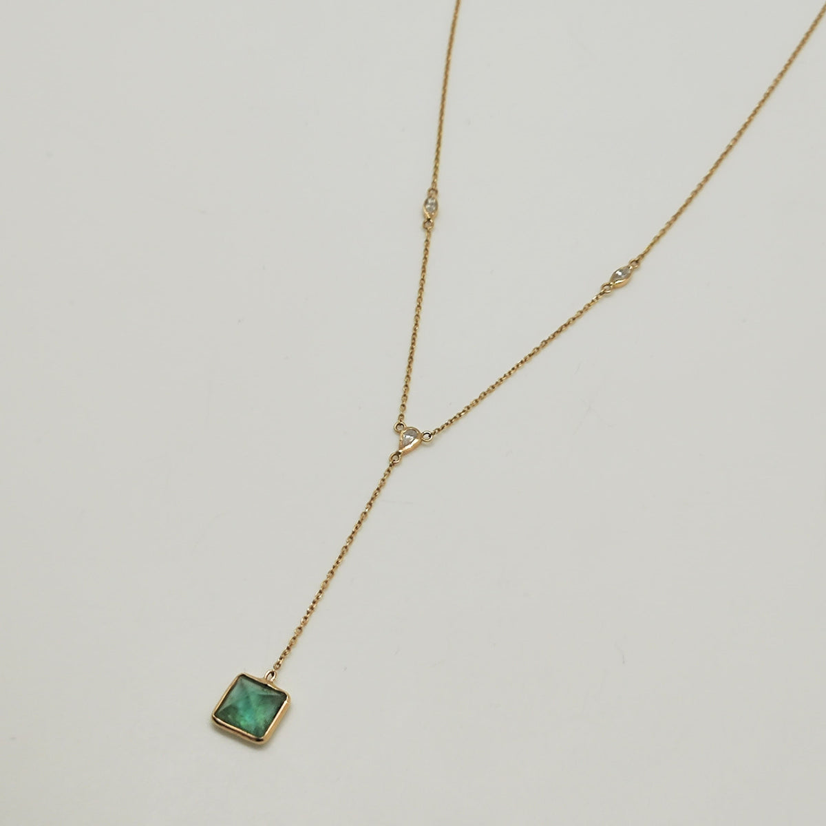 Collar Esmeralda Corte Princess Oro Amarillo 18K y Brillantes