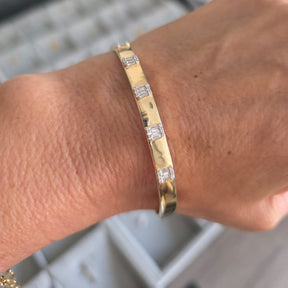 Esclava Oro Amarillo Diamantes Baguette
