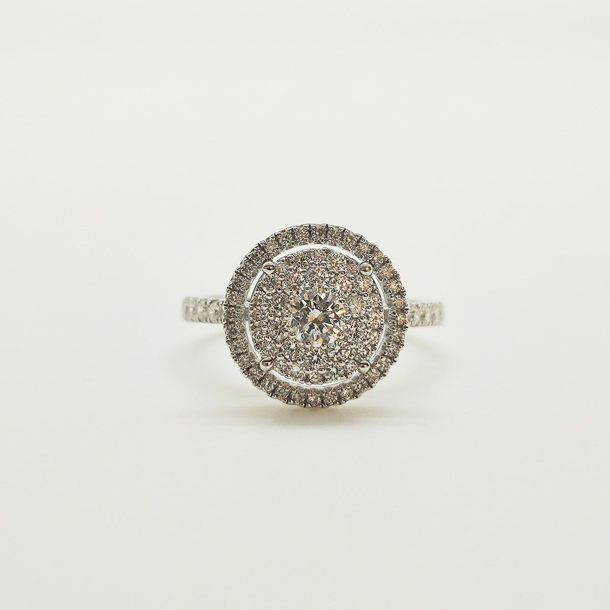 Maxi Anillo Oro Blanco 18K Halo De Brillantes 1 Quilate