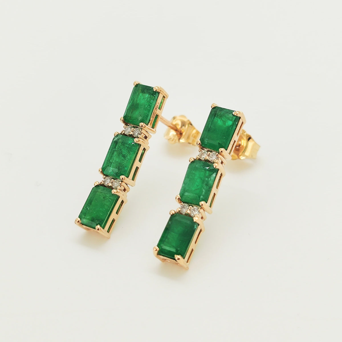 Aros Triple Esmeraldas Y Brillantes Oro Amarillo 18K